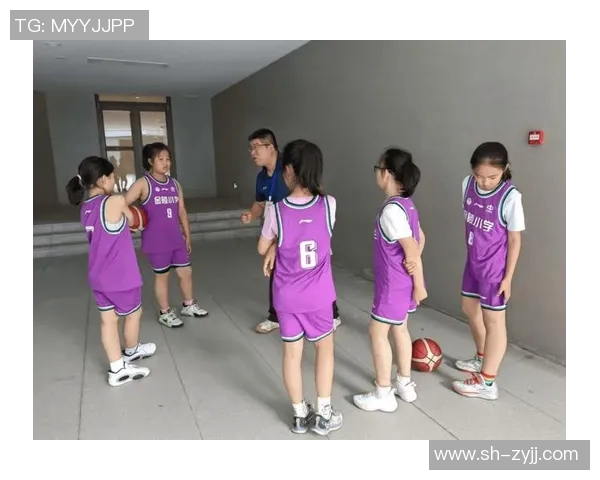 南京篮球队的拼搏之路挑战赛特别报道展现奋斗精神与团队力量 南京篮球队的拼搏之路挑战赛特别报道展现奋斗精神与团队力量